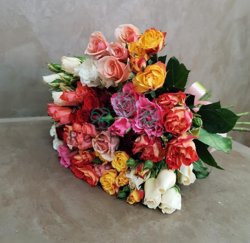 Букет цветов из: Розы в Нижне-Чирской