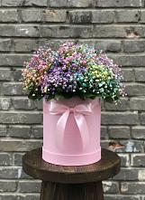 Цветочная композиция из Гипсофила и Розы в шляпной коробке #REPLACE_PRED# Нижне-Чирской