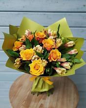 Букет цветов из:  Альстромерии и Розы в Нижне-Чирской