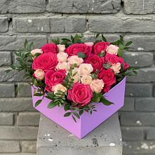 Цветочная композиция из Розы в коробке в Нижне-Чирской