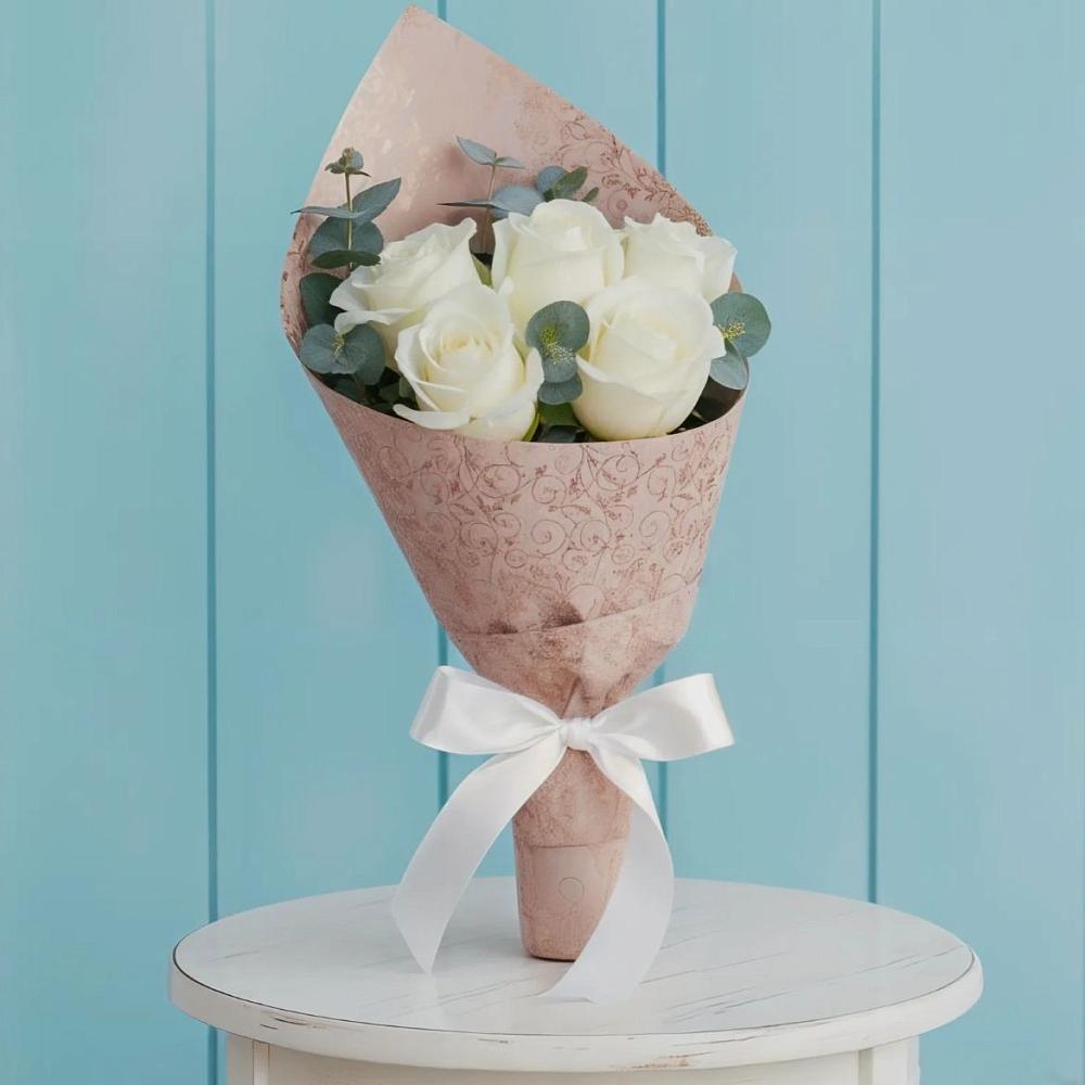 Букет цветов из: Розы в Нижне-Чирской