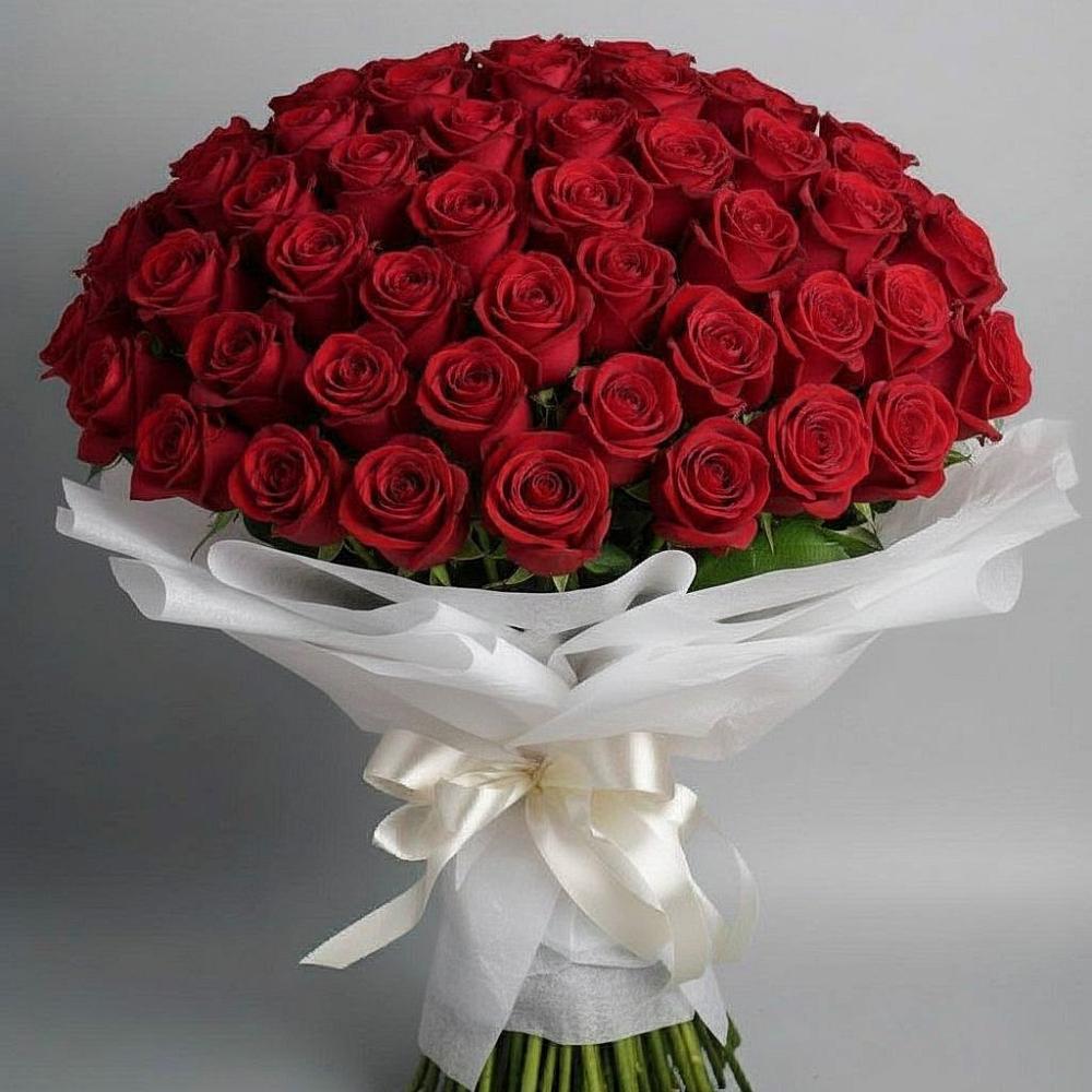 Букет 101 Красная роза Блэк Мэджик в Нижне-Чирской