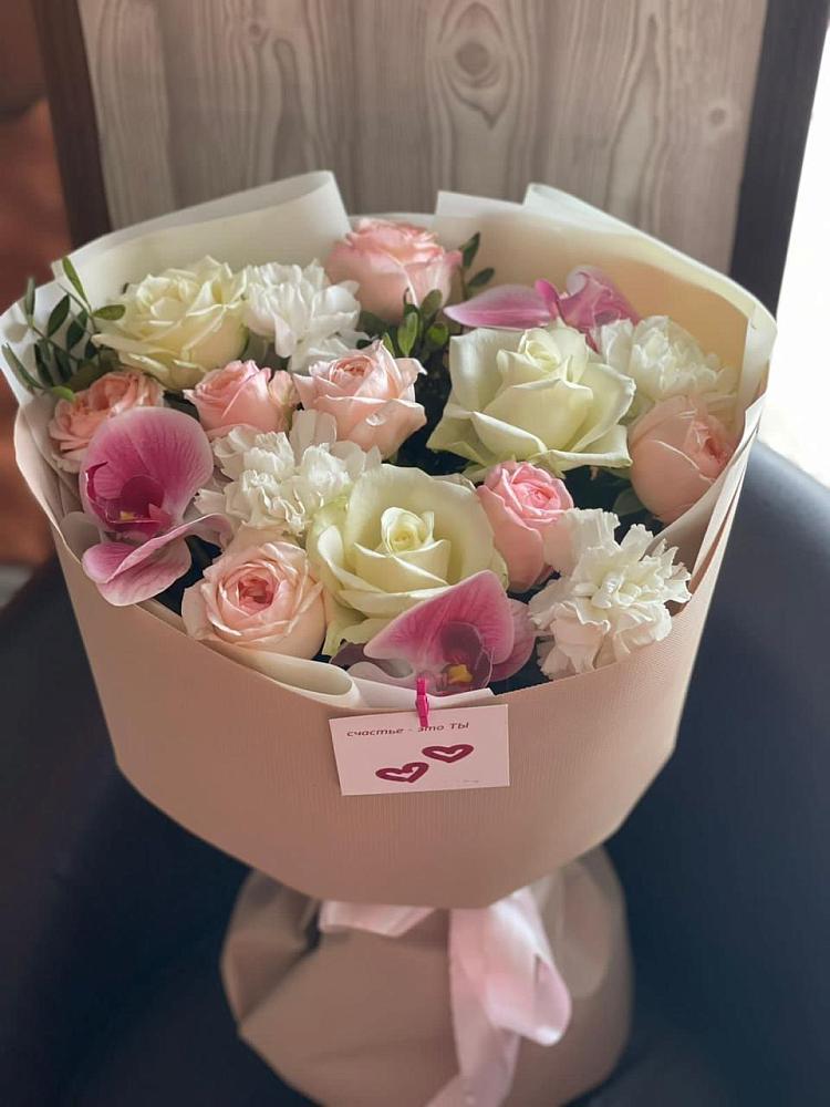 Букет цветов из: Орхидеи, Розы и Гвоздики в Нижне-Чирской