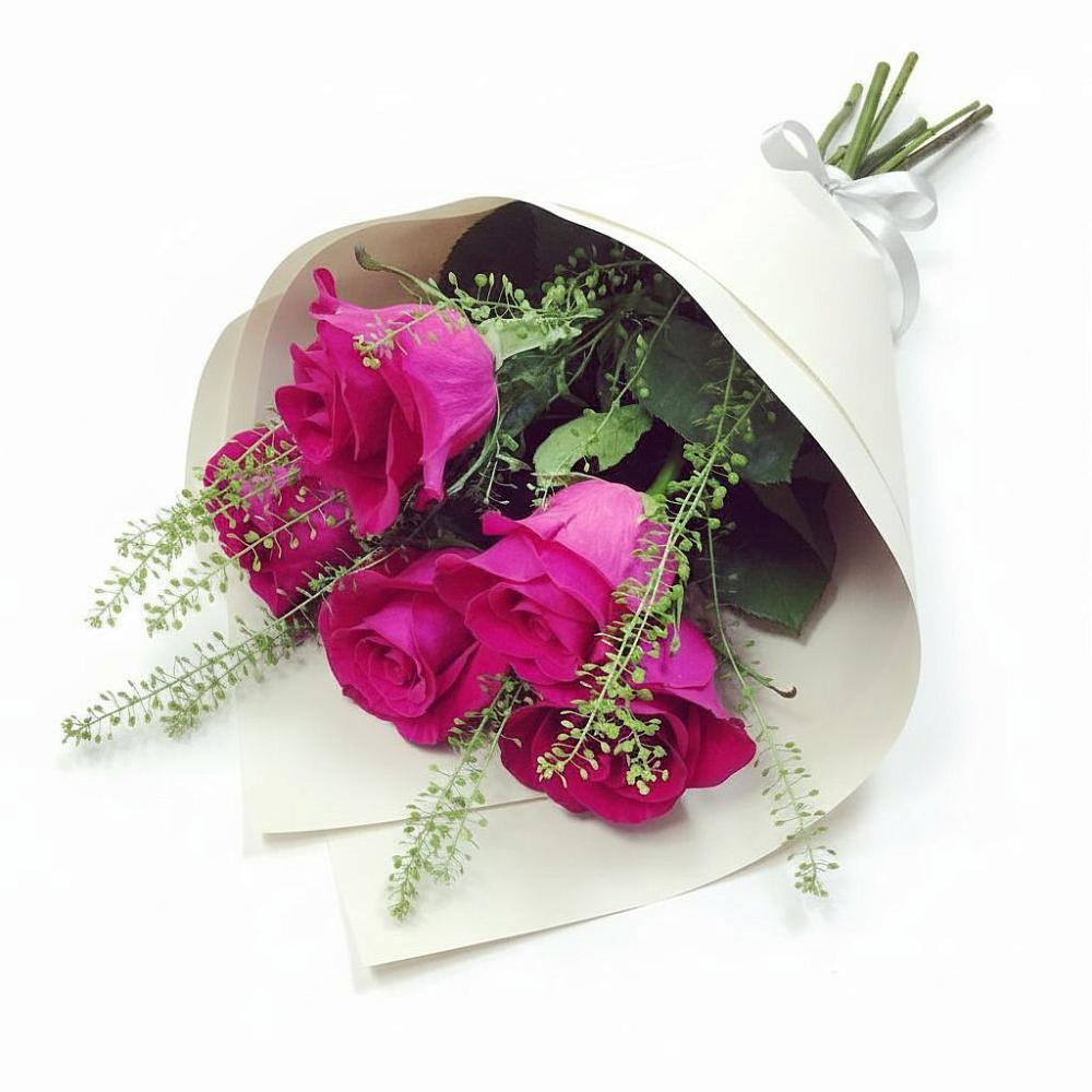 Букет цветов из: Розы в Нижне-Чирской