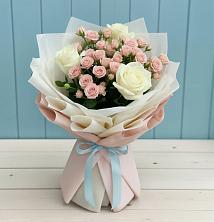 Букет цветов из:  Розы в Нижне-Чирской
