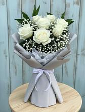 Букет цветов из:  Розы в Нижне-Чирской