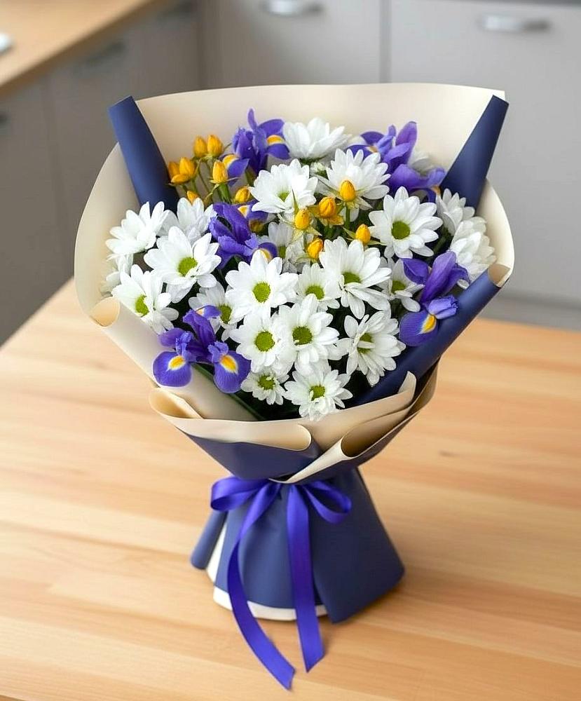 Букет цветов из: Розы, Ирисы и Хризантемы в Нижне-Чирской