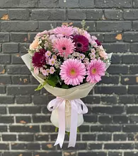 Букет цветов из:  Герберы и Хризантемы в Нижне-Чирской