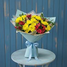 Букет цветов из:  Альстромерии и Хризантемы в Нижне-Чирской