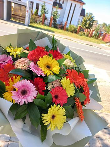 Букет цветов из: Герберы в Нижне-Чирской