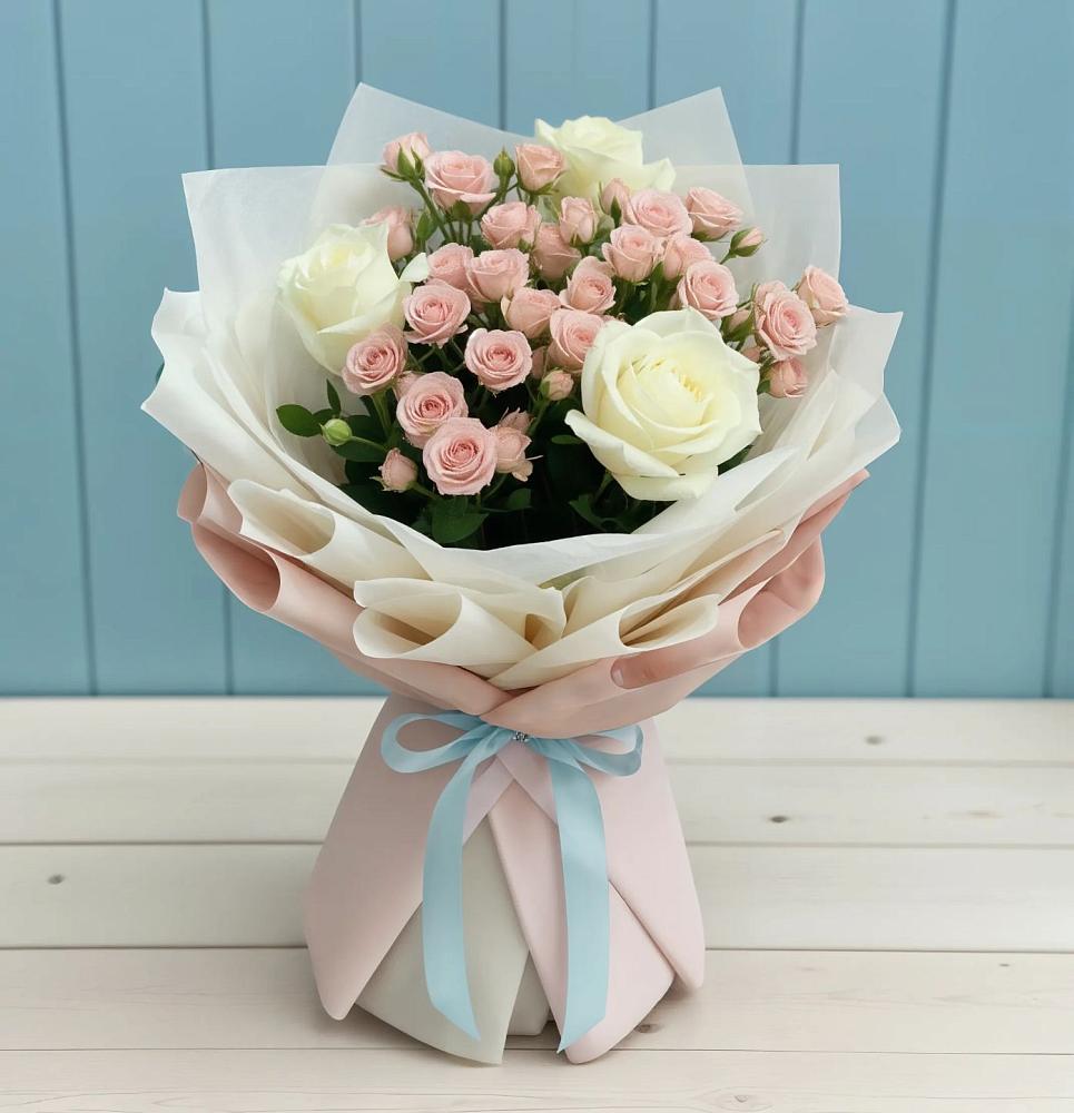 Букет цветов из: Розы в Нижне-Чирской