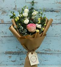 Букет цветов из:  Розы и Лизиантусы #REPLACE_PRED# Нижне-Чирской
